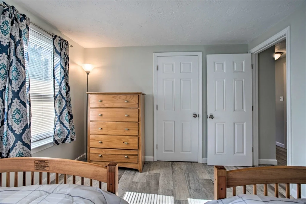 4 bed, 2 bath apartment for rent at 23 Braley Ln, Plymouth — photo 16 of 21