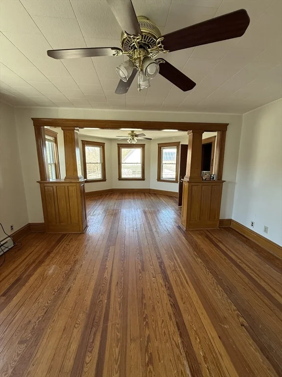 3 bed, 1 bath apartment for rent at 23 Brandon Rd Unit 3, Dudley — photo 1 of 15