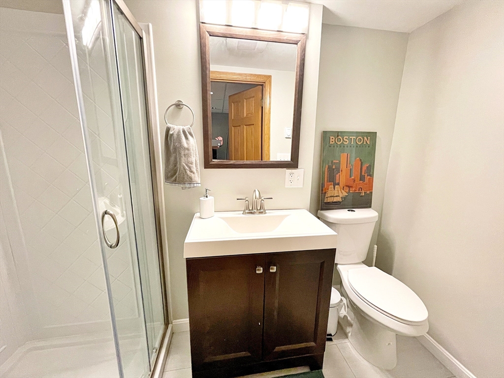 3 bed, 2 bath apartment for rent at 23 Bremen St Unit 23, East Boston — photo 9 of 24