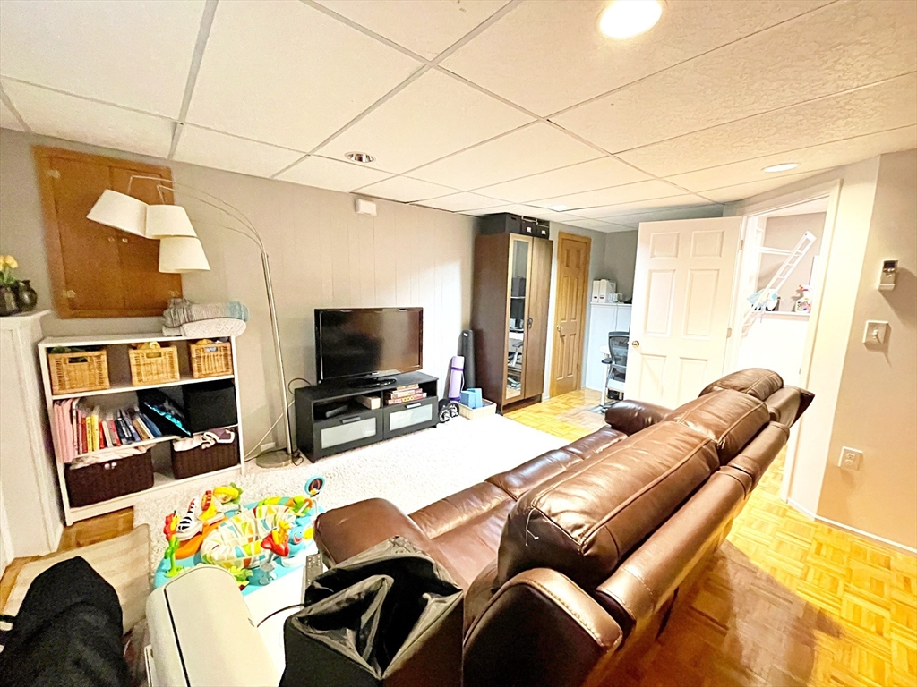 3 bed, 2 bath apartment for rent at 23 Bremen St Unit 23, East Boston — photo 8 of 24