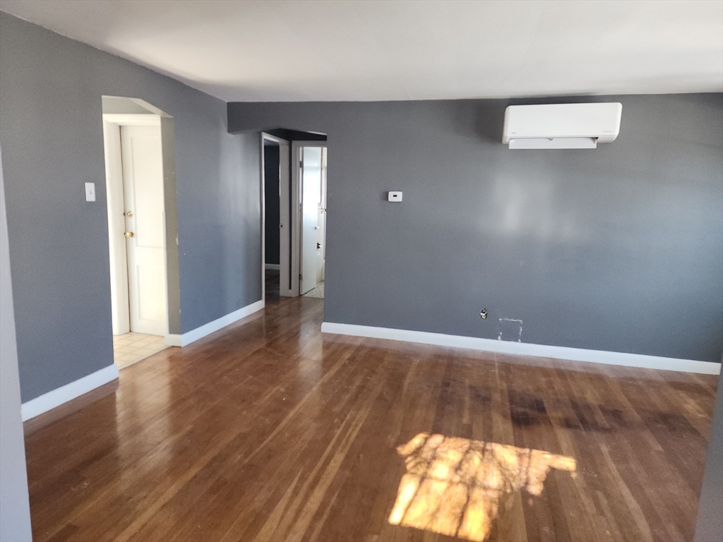 3 bed, 1 bath apartment for rent at 23 Brewster Rd, Weymouth — photo 17 of 20