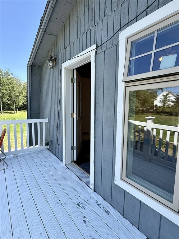 Studio bed, 1 bath apartment for rent at 23 Bridge Rd Unit 1, Salisbury — photo 18 of 20