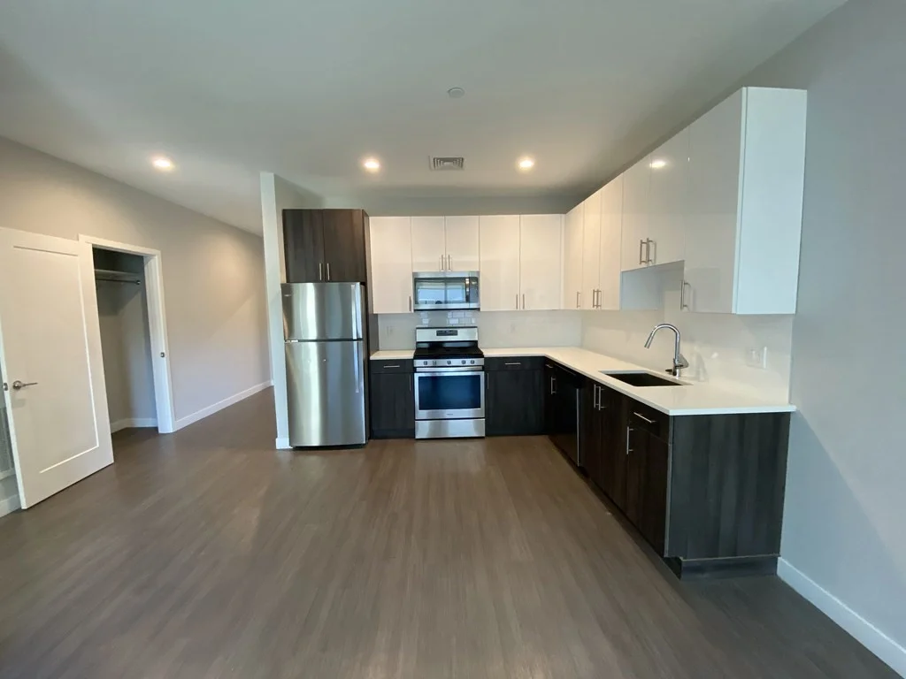 1 bed, 1 bath apartment for rent at 23 Bridge St Unit 210, Quincy Center — photo 15 of 15