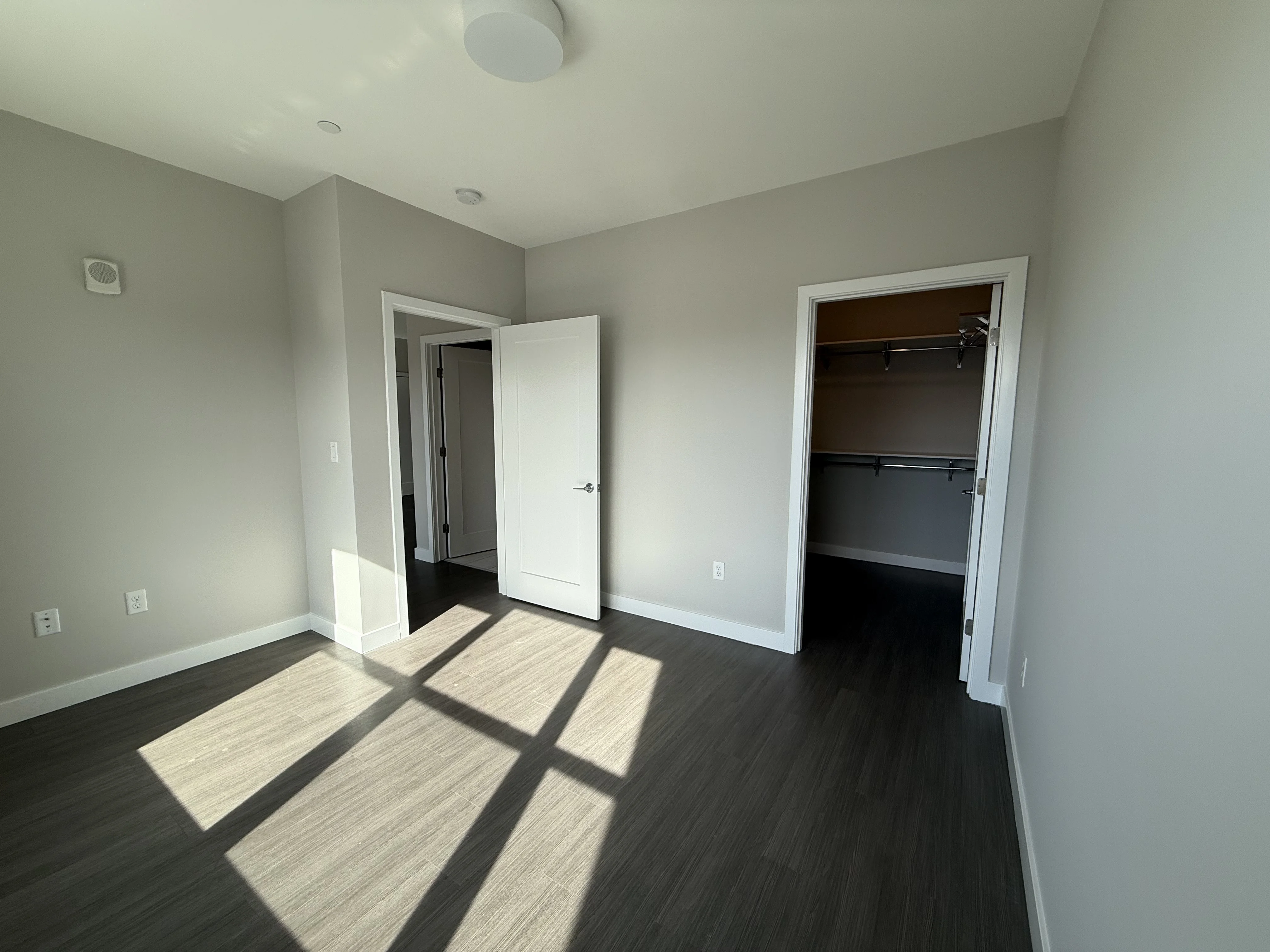1 bed, 1 bath apartment for rent at 23 Bridge St Unit 403, Quincy — photo 1 of 7