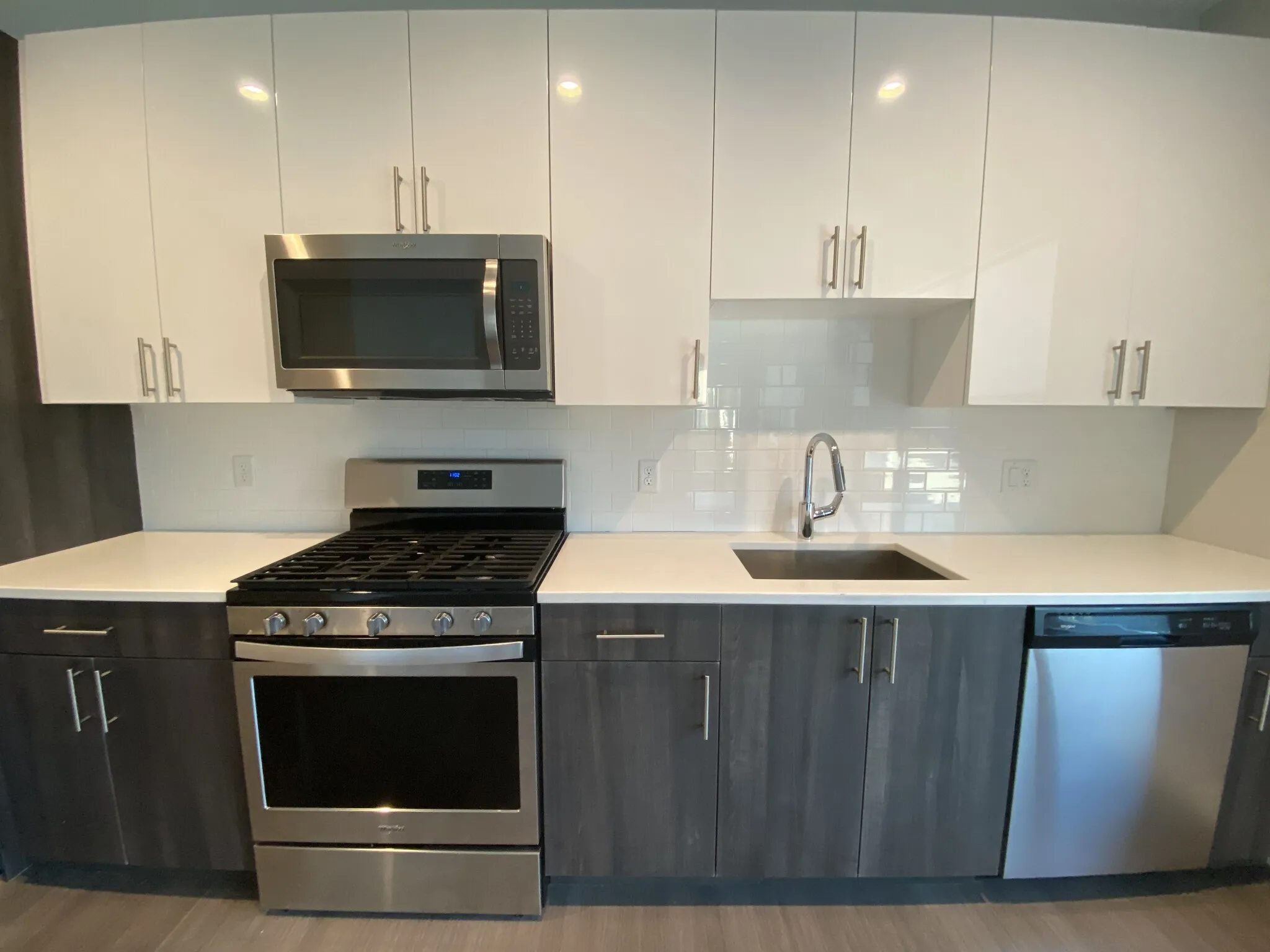 1 bed, 1 bath apartment for rent at 23 Bridge St Unit 410, Quincy — photo 6 of 16