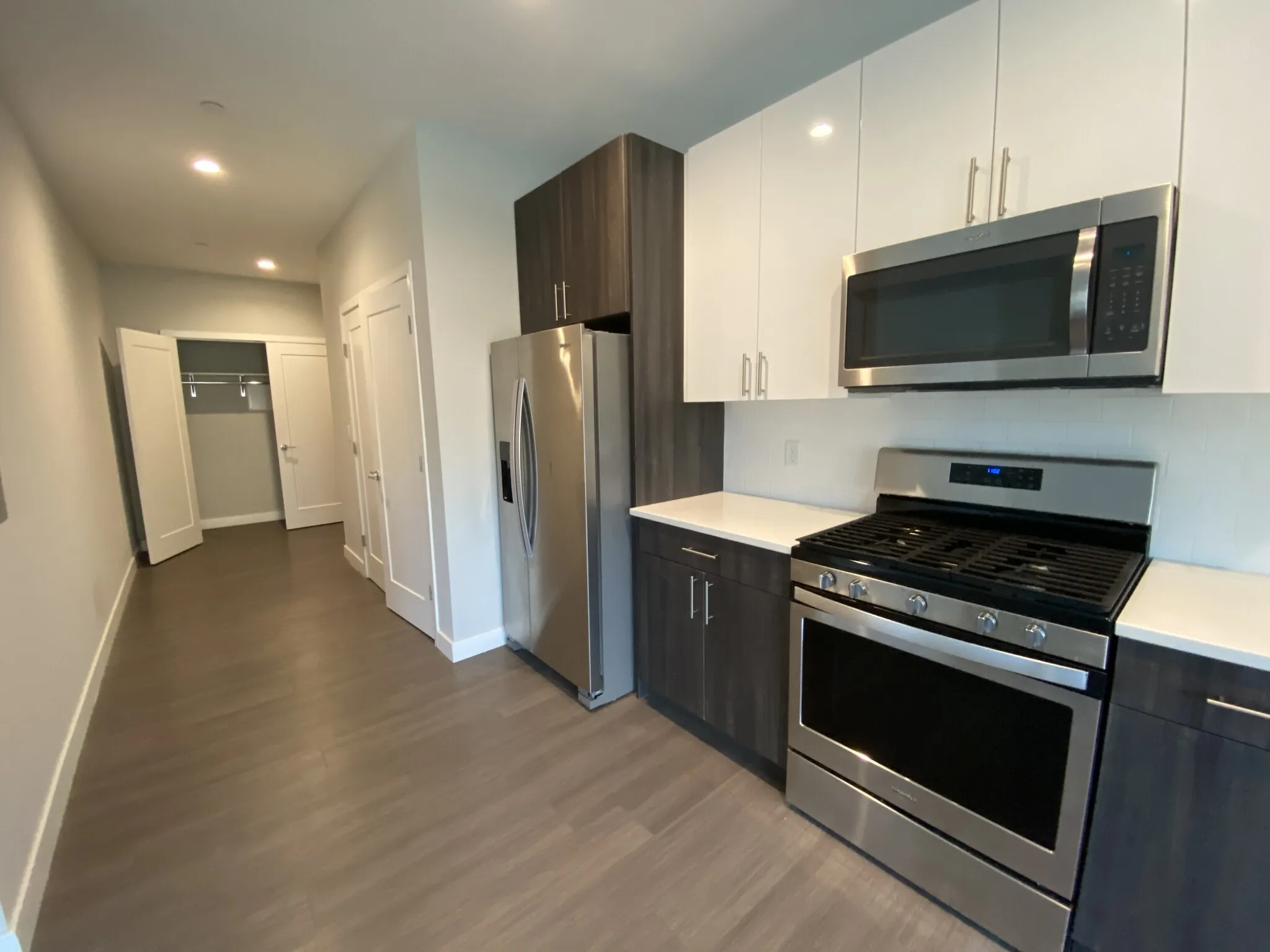 1 bed, 1 bath apartment for rent at 23 Bridge St Unit 410, Quincy — photo 7 of 16