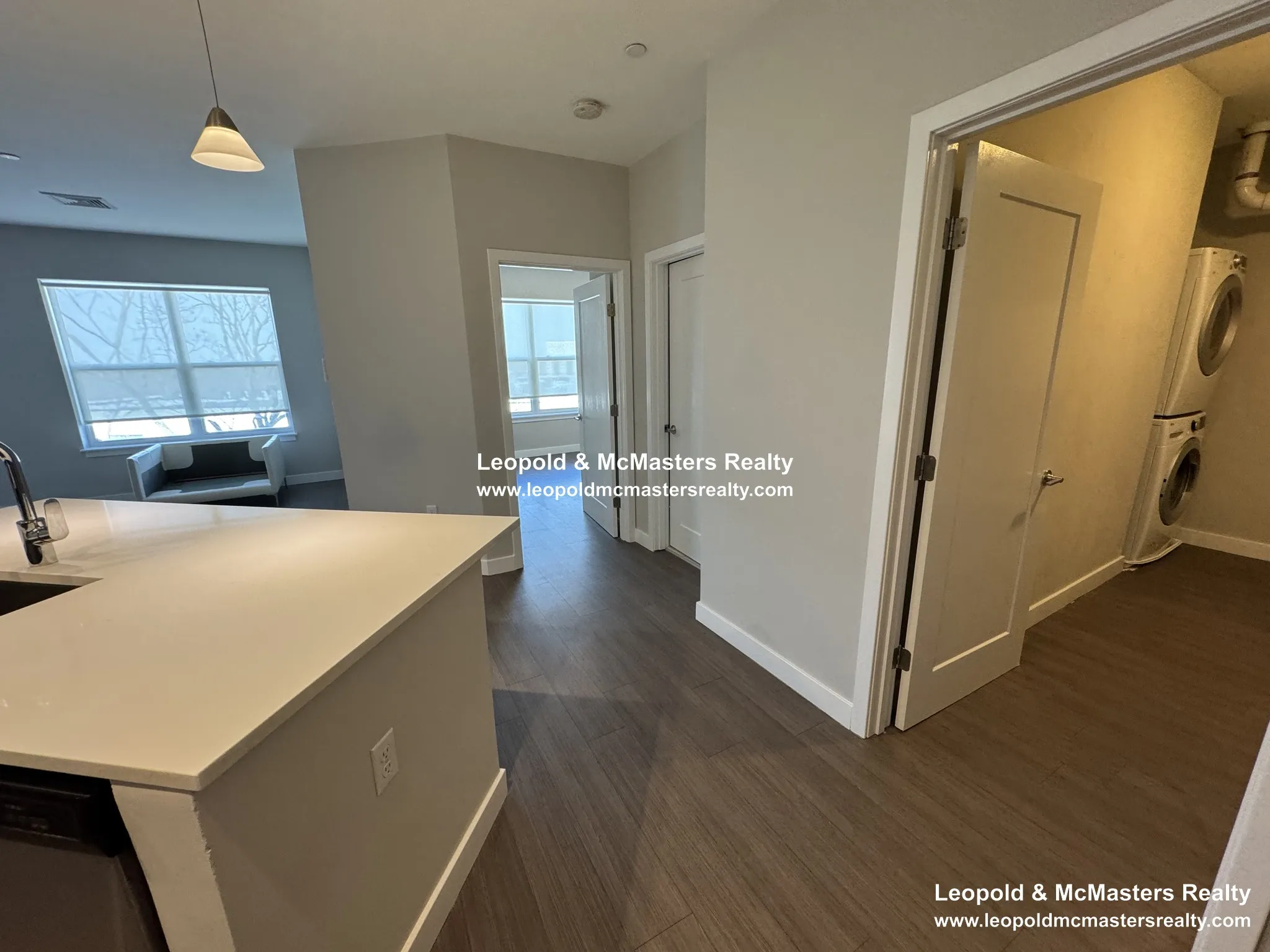 1 bed, 1 bath apartment for rent at 23 Bridge St Unit 512, Quincy — photo 3 of 28