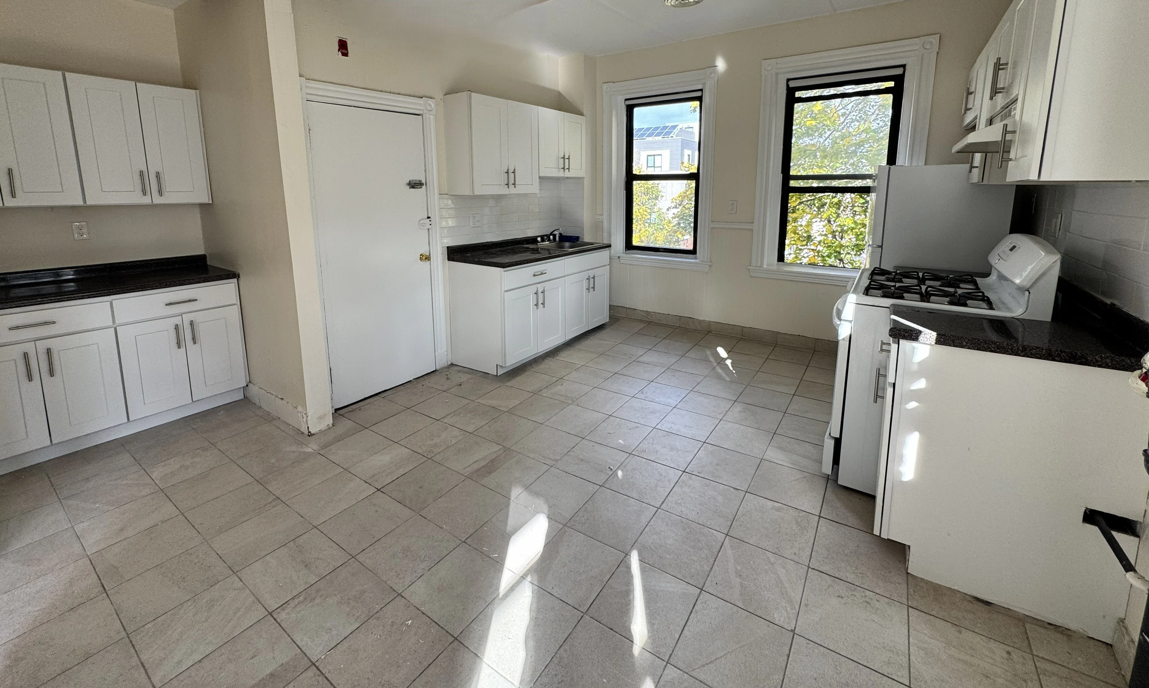 1 bed, 1 bath apartment for rent at 23 Brighton Ave Unit 5, Allston — photo 3 of 8