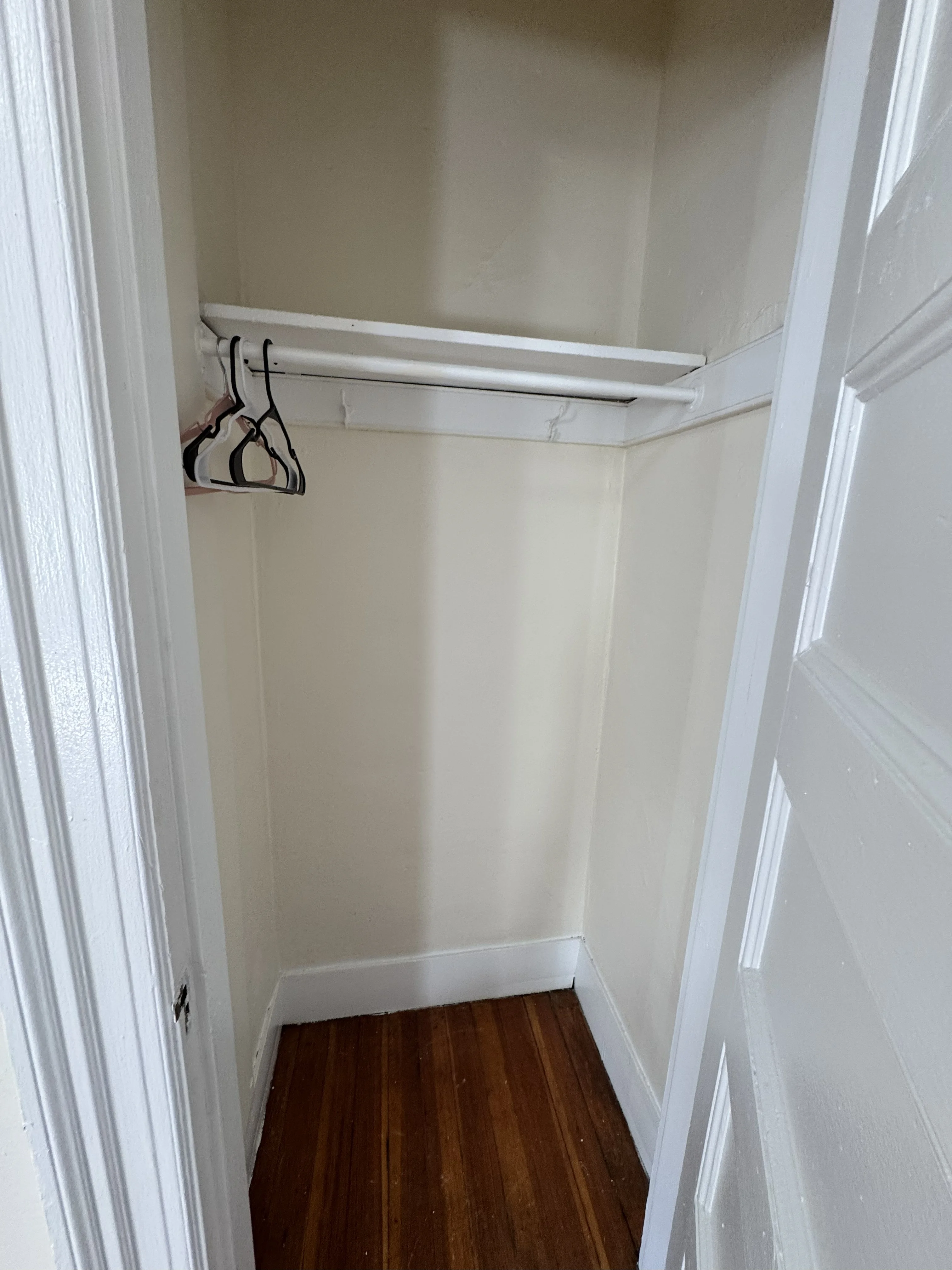 1 bed, 1 bath apartment for rent at 23 Brighton Ave Unit 5, Allston — photo 6 of 8