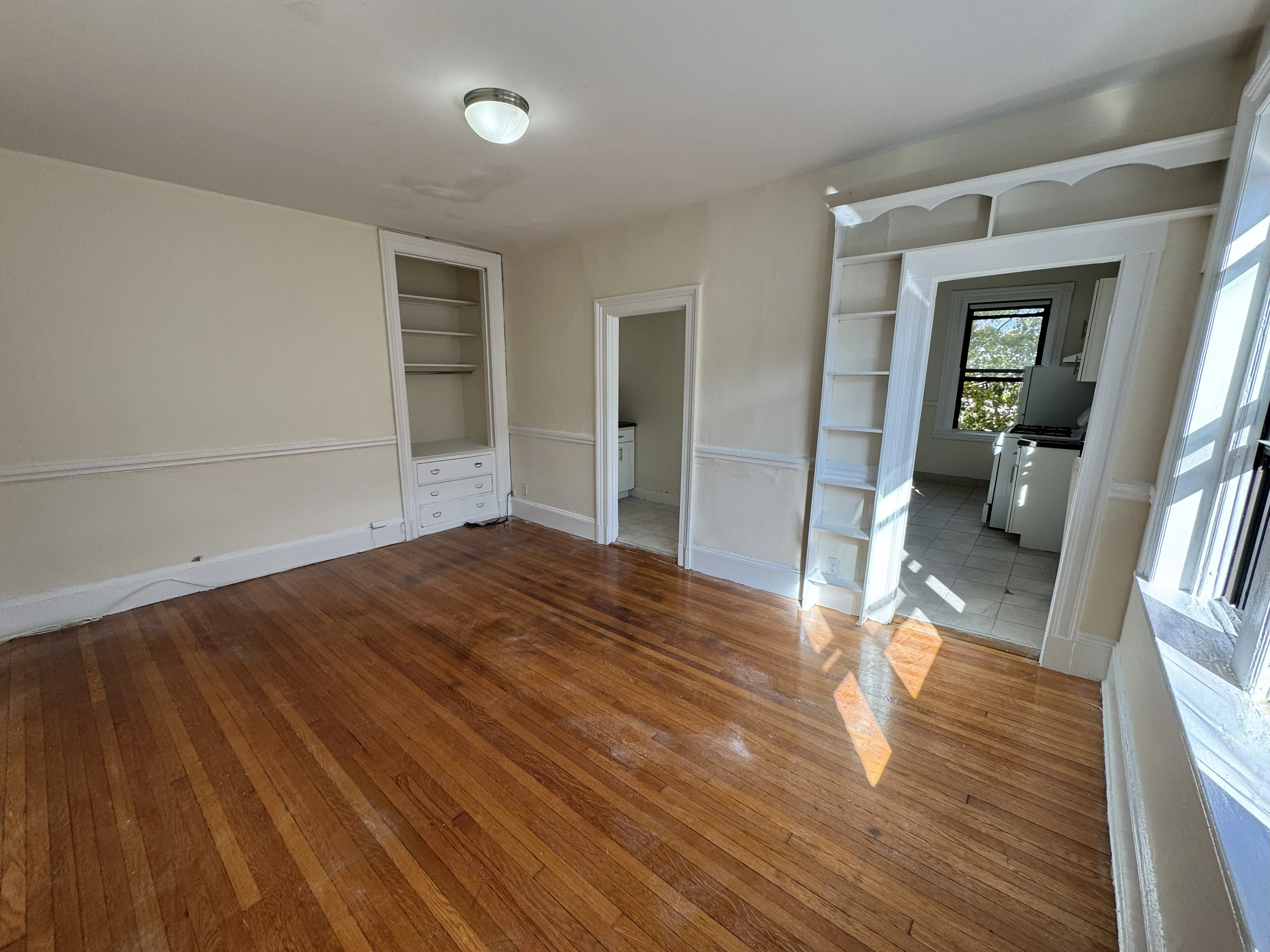 1 bed, 1 bath apartment for rent at 23 Brighton Ave Unit 5, Allston — photo 4 of 8