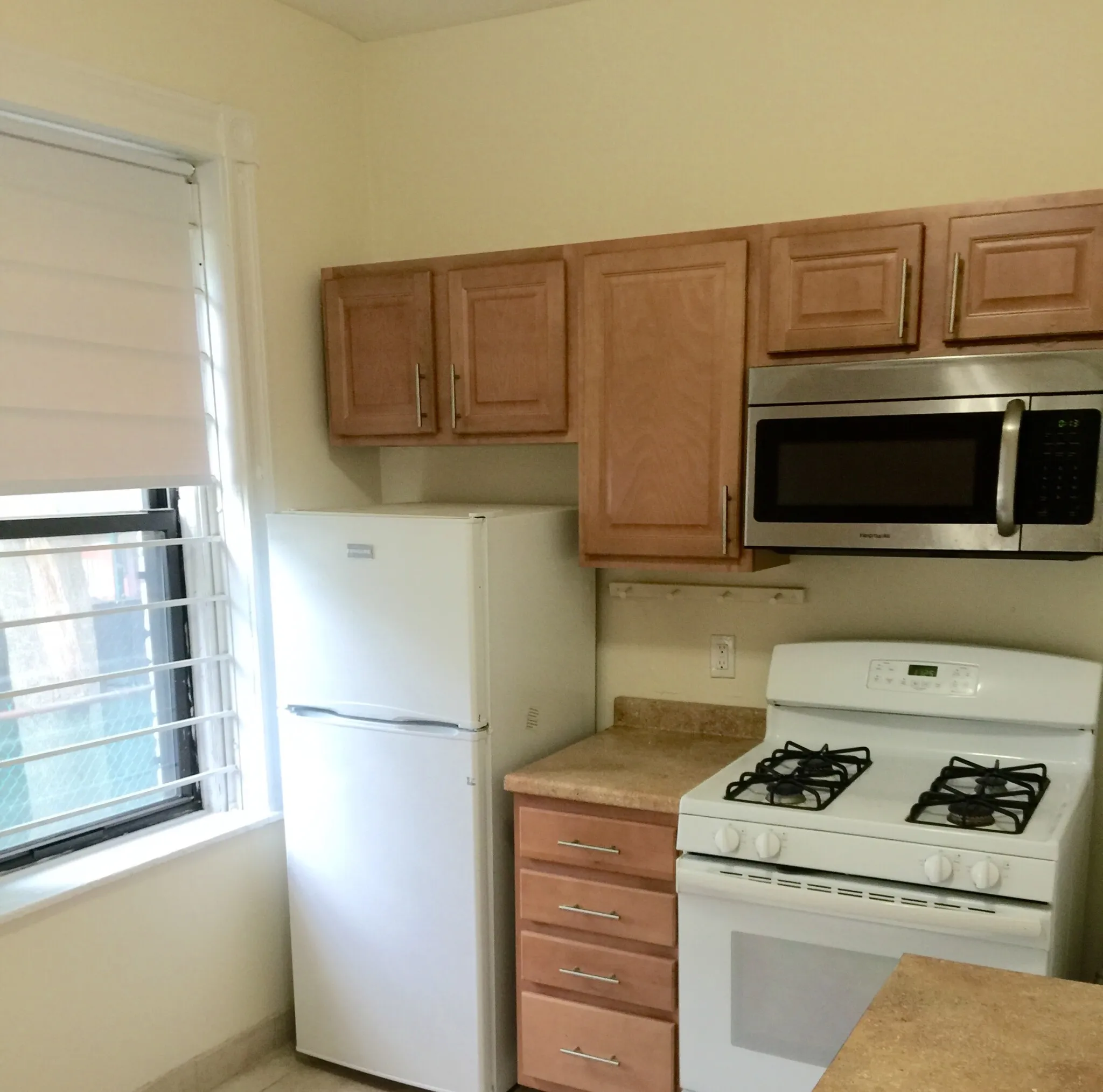 1 bed, 1 bath apartment for rent at 23 Brighton Ave Unit 6, Allston