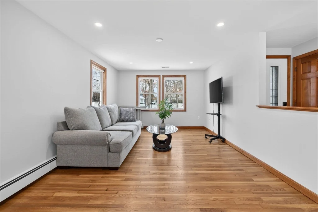 3 bed, 2 bath apartment for rent at 23 Cady St, Billerica — photo 3 of 27