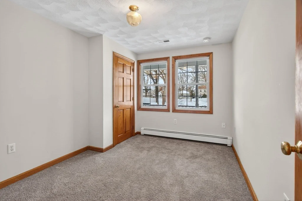 3 bed, 2 bath apartment for rent at 23 Cady St, Billerica — photo 16 of 27