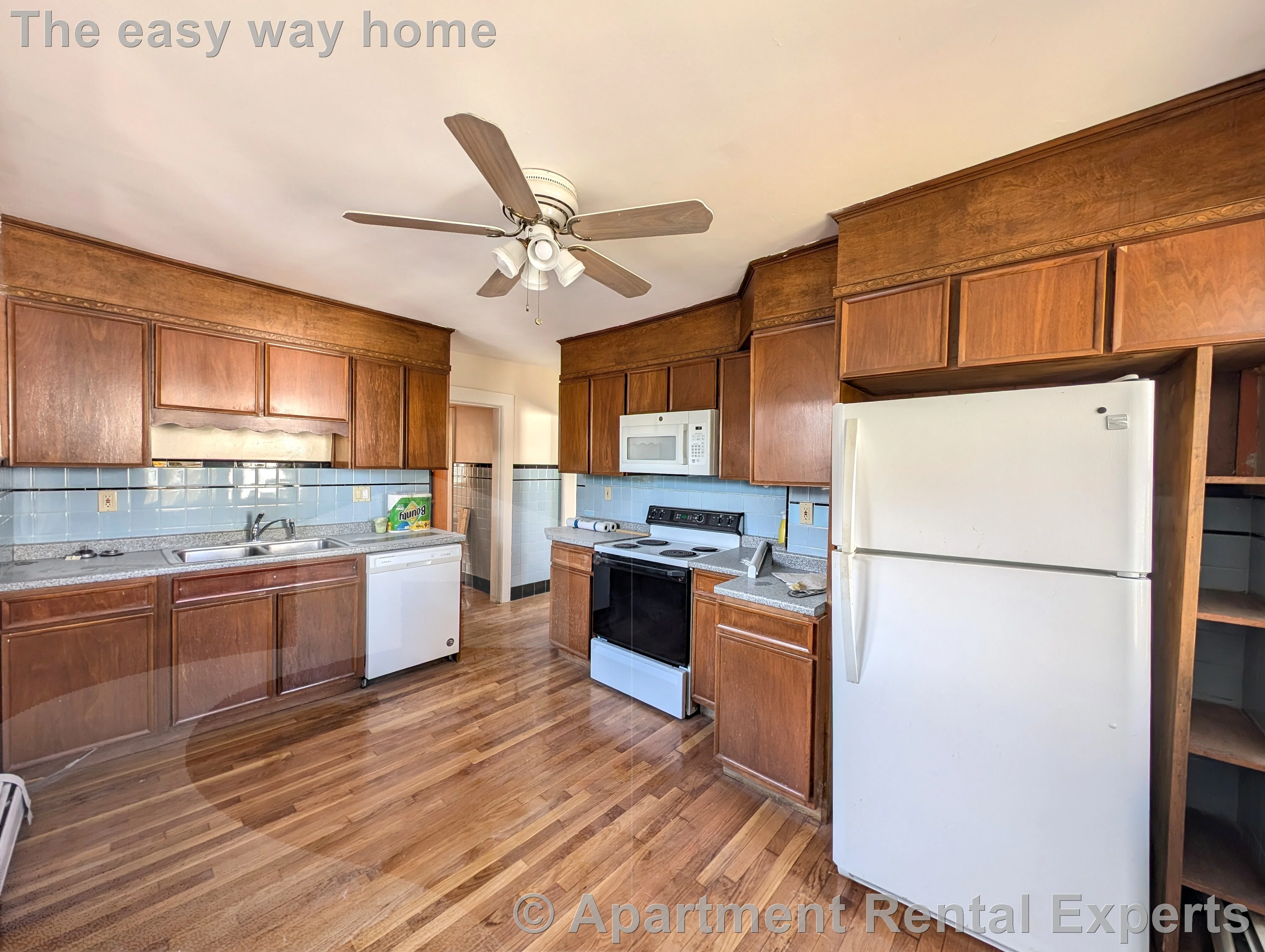 2 bed, 1 bath apartment for rent at 23 Chestnut St Unit 2, Malden Center — photo 2 of 20