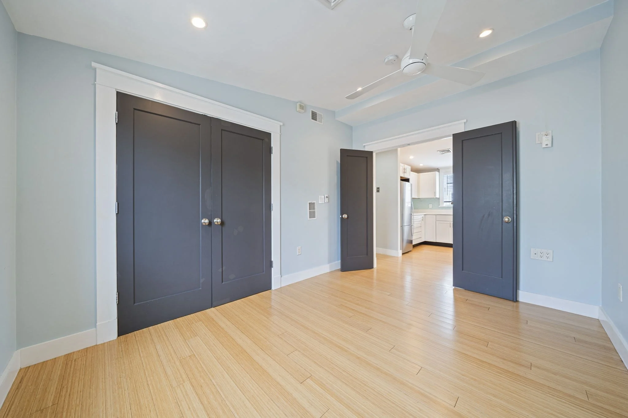 2 bed, 2 bath apartment for rent at 23 Cheverus Rd Unit 3, Dorchester — photo 13 of 27