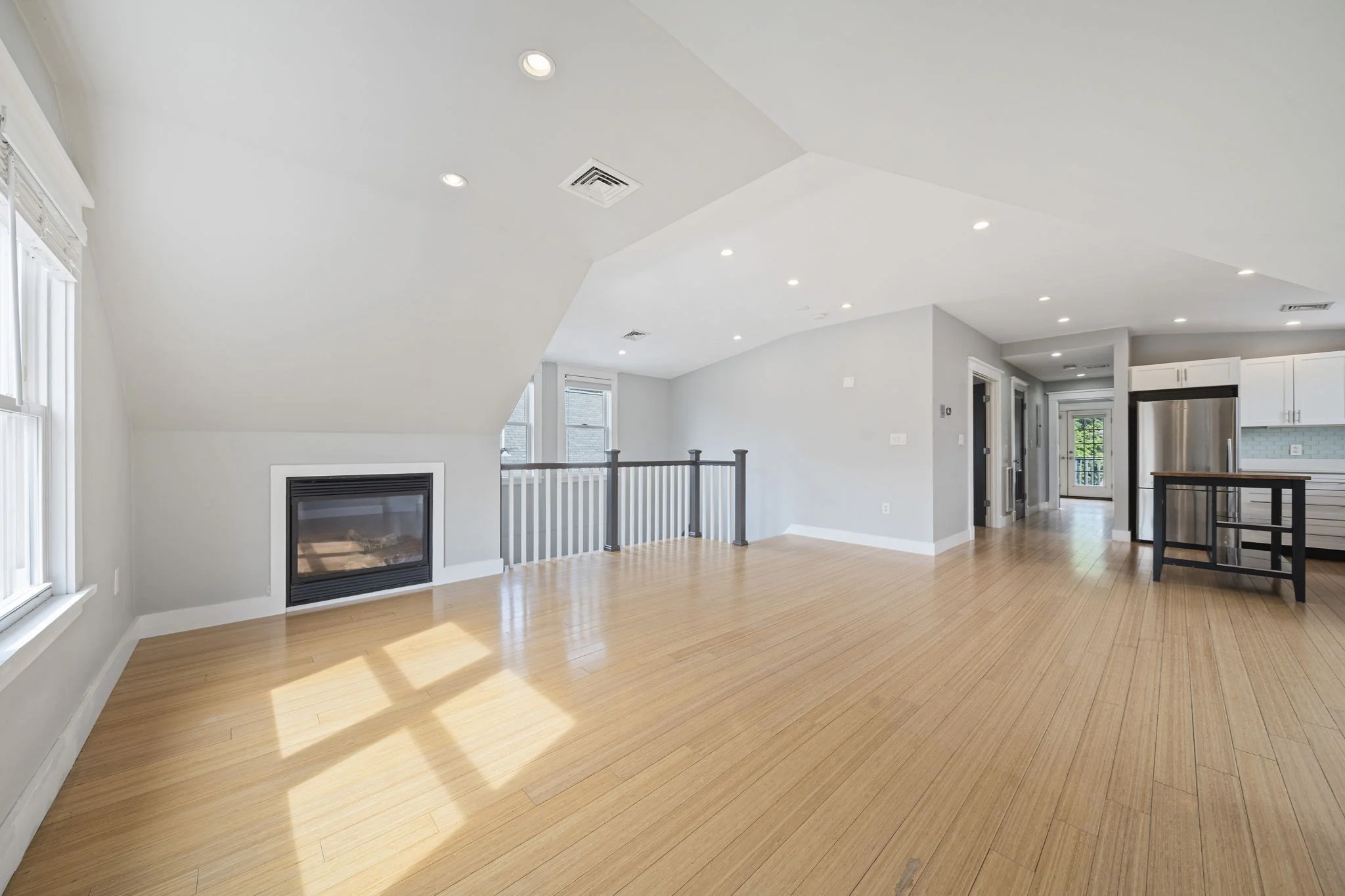 2 bed, 2 bath apartment for rent at 23 Cheverus Rd Unit 3, Dorchester — photo 11 of 27