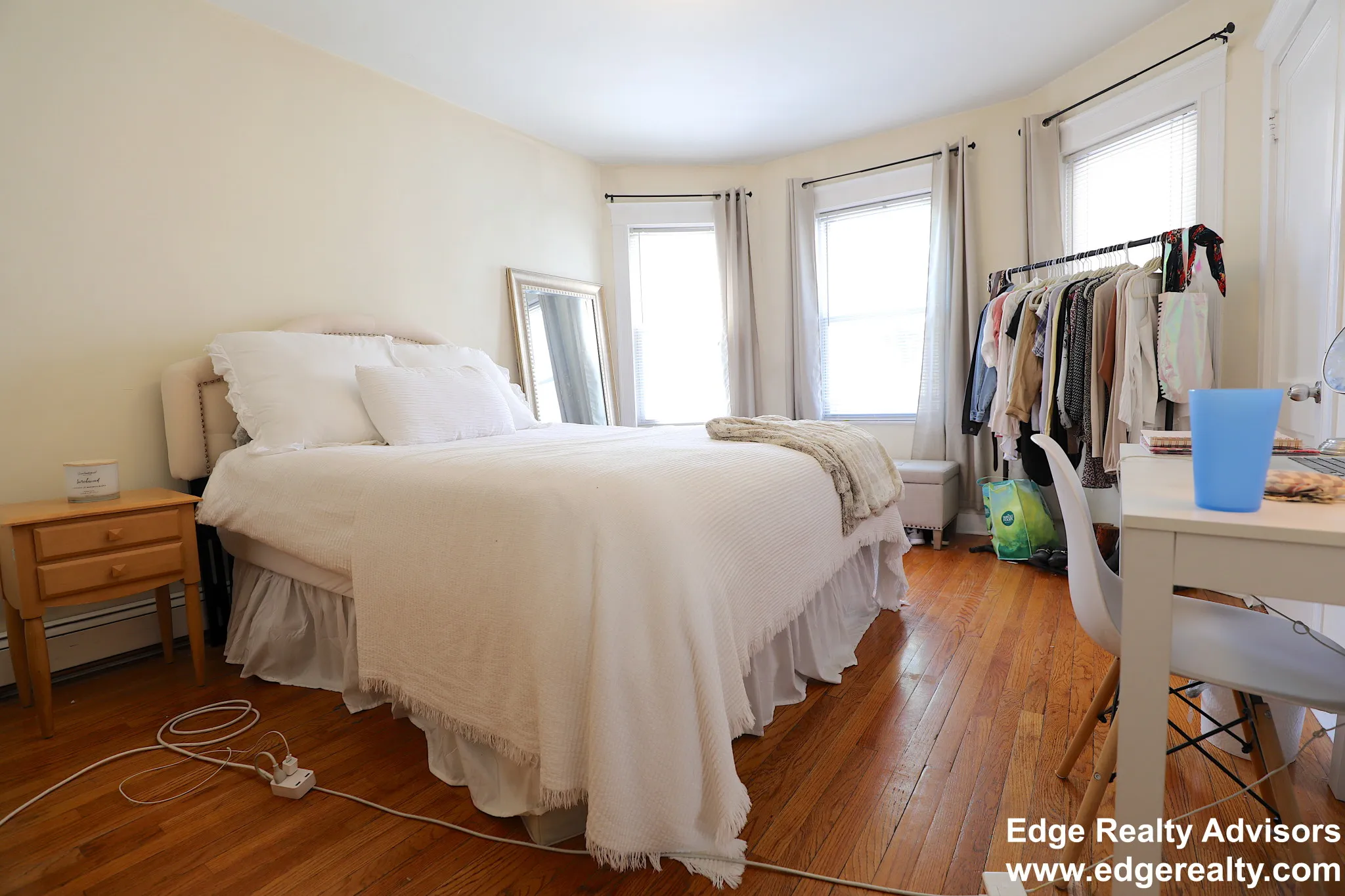 3 bed, 1 bath apartment for rent at 23 Claymoss Rd Unit 1, Brighton — photo 11 of 13