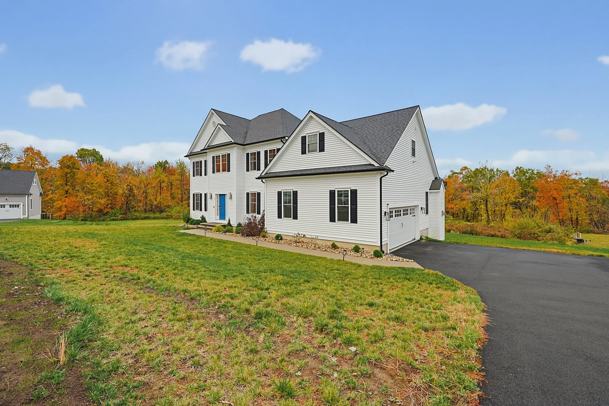 4 bed, 3 bath apartment for rent at 23 Clearview St, Grafton — photo 3 of 42
