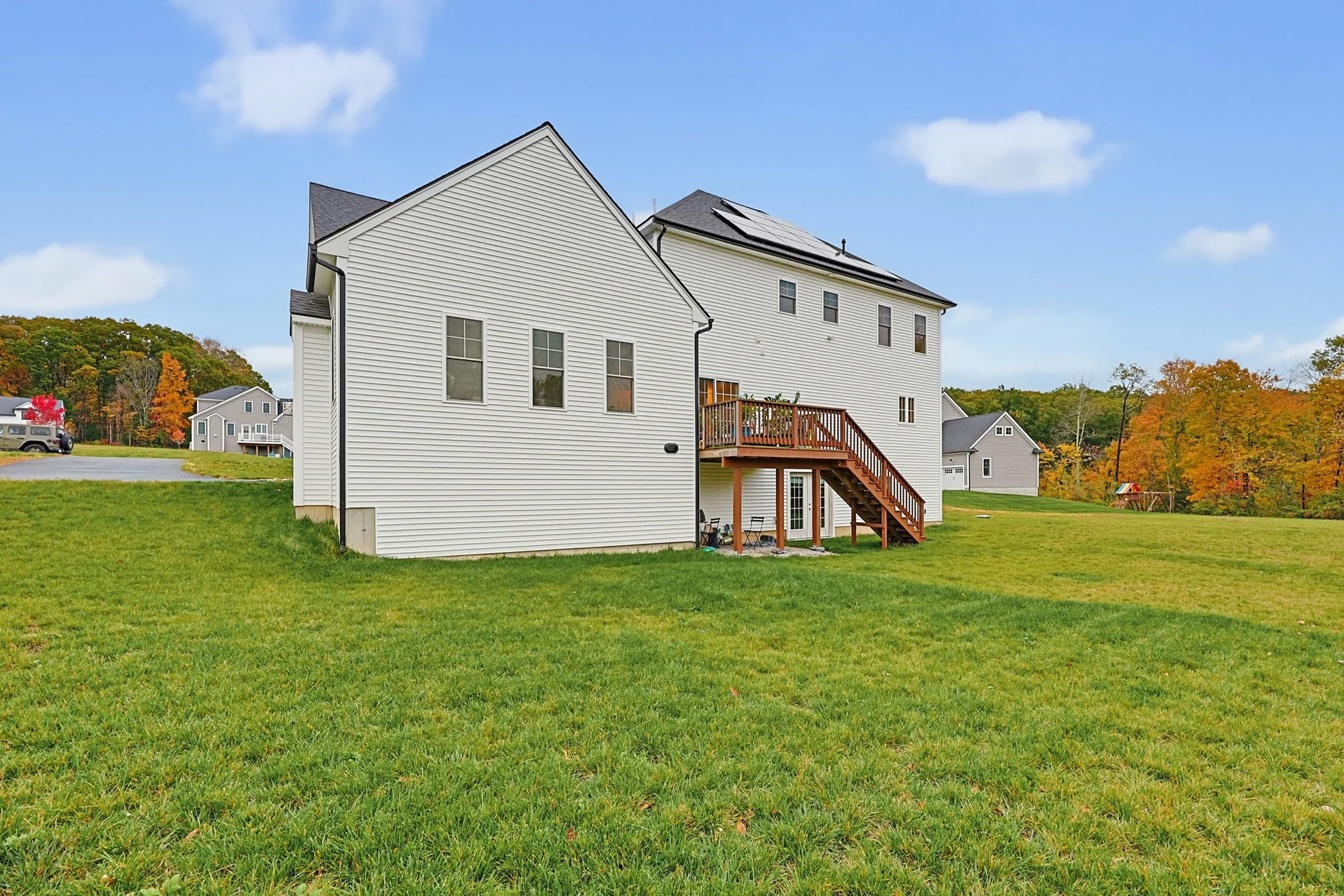 4 bed, 3 bath apartment for rent at 23 Clearview St, Grafton — photo 4 of 42