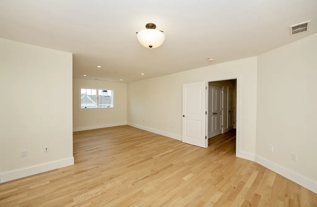 2 bed, 2 bath apartment for rent at 23 Clubview Dr Unit 23, Andover — photo 8 of 19