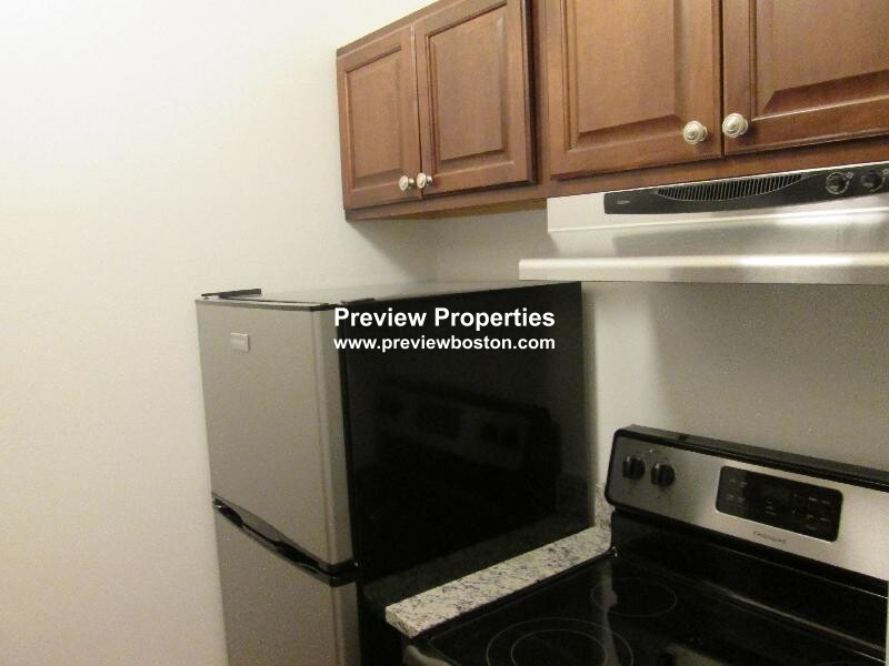 1 bed, 1 bath apartment for rent at 23 Cortes St Unit 6P, Back Bay — photo 5 of 8