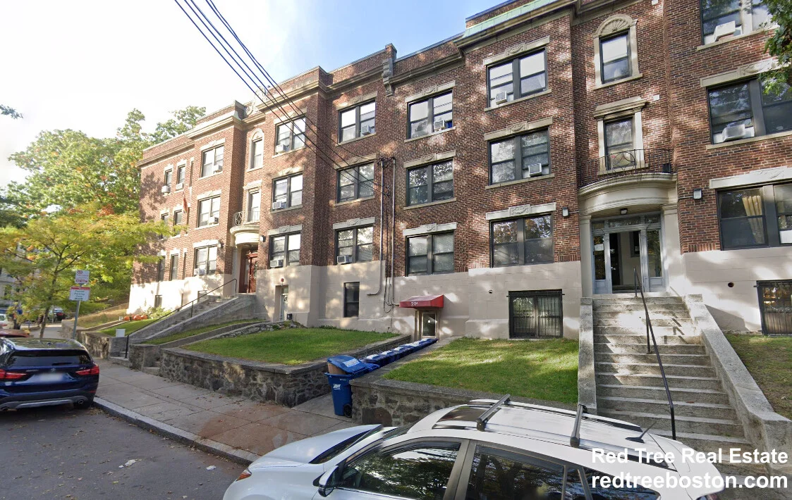 4 bed, 1 bath apartment for rent at 23 Cummings Rd Unit 1, Brighton — photo 13 of 13