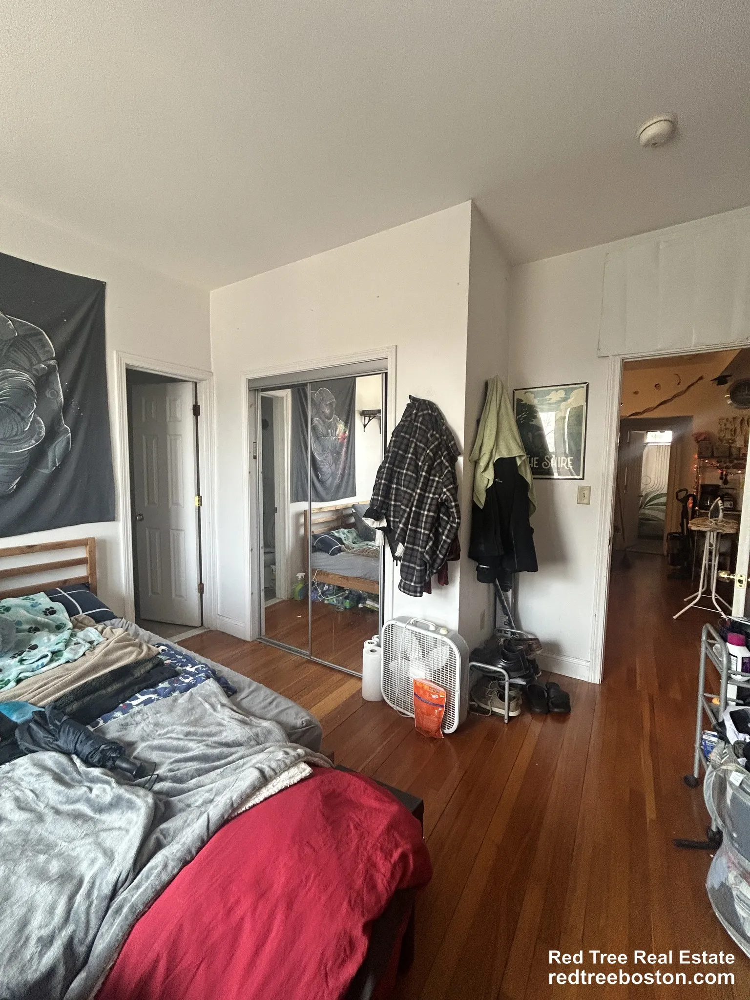 4 bed, 1 bath apartment for rent at 23 Cummings Rd Unit 1, Brighton — photo 10 of 13