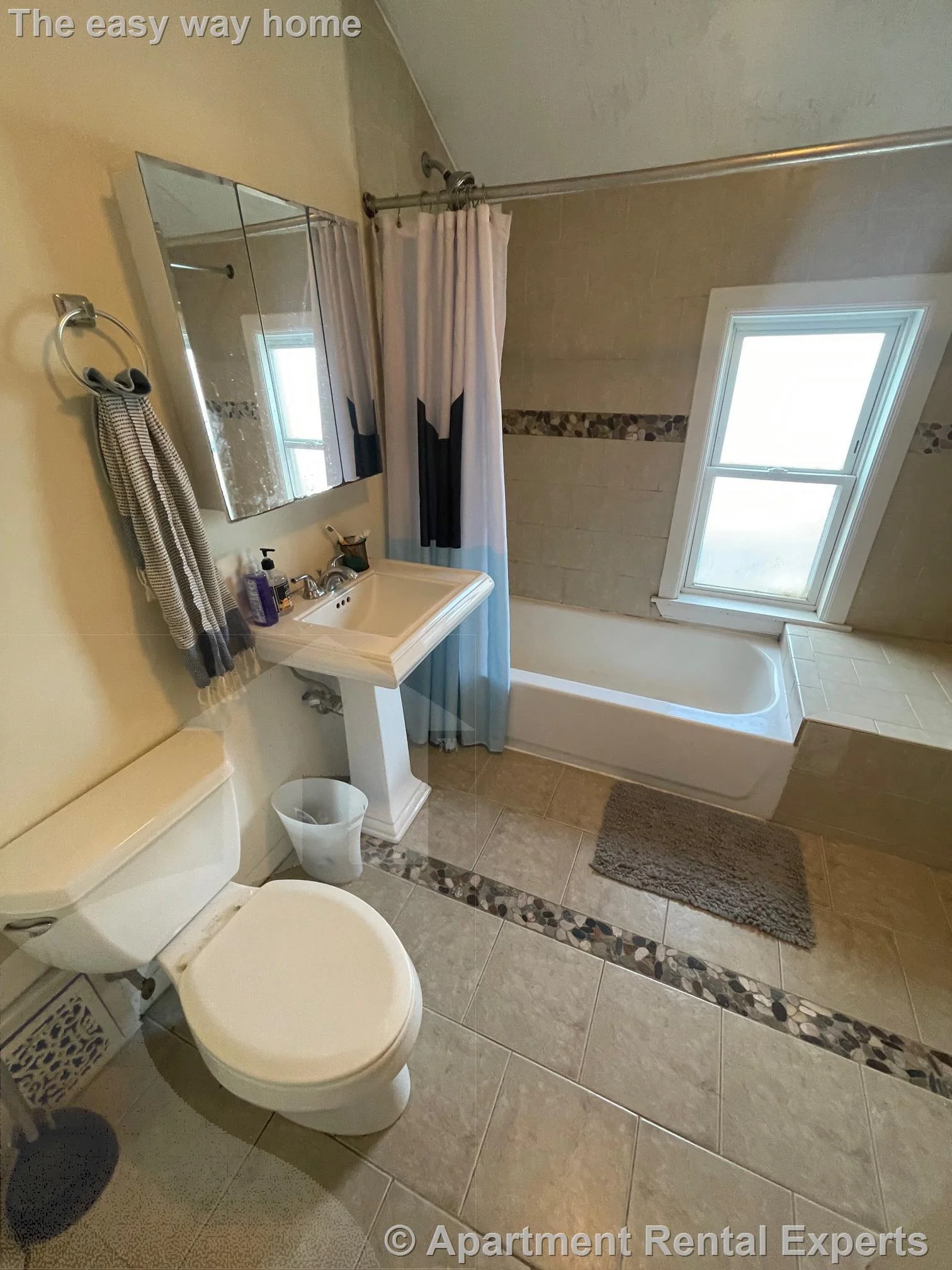 4 bed, 2 bath apartment for rent at 23 Curtis St Unit 2, Teele Square — photo 13 of 21