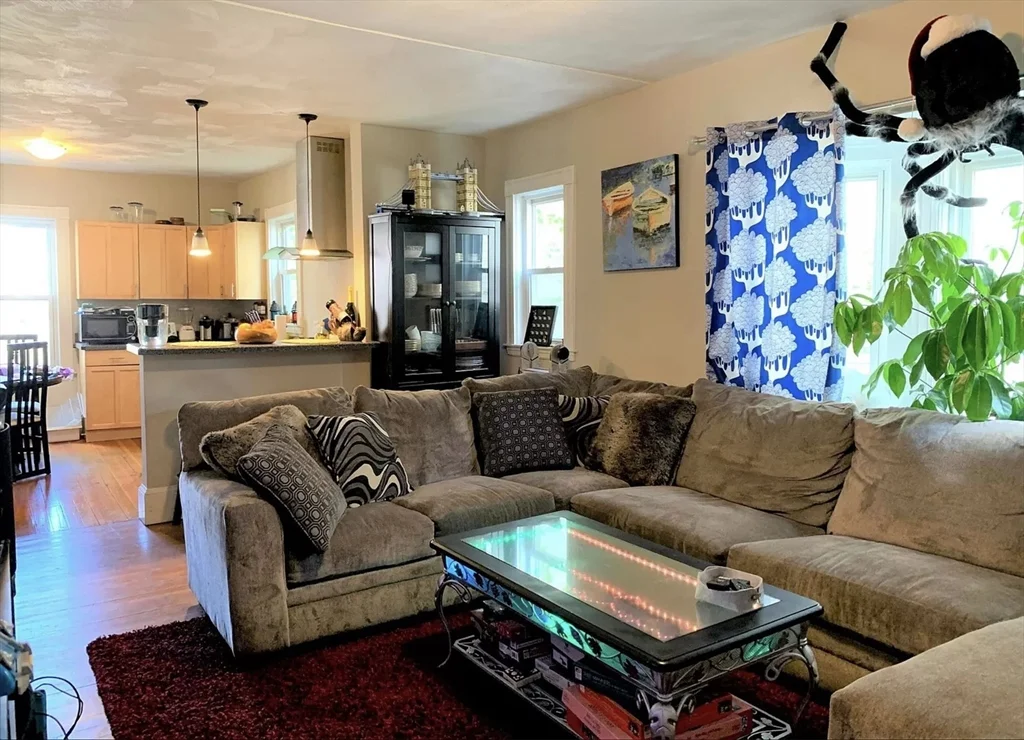 4 bed, 2 bath apartment for rent at 23 Curtis Unit 1, Somerville — photo 2 of 11