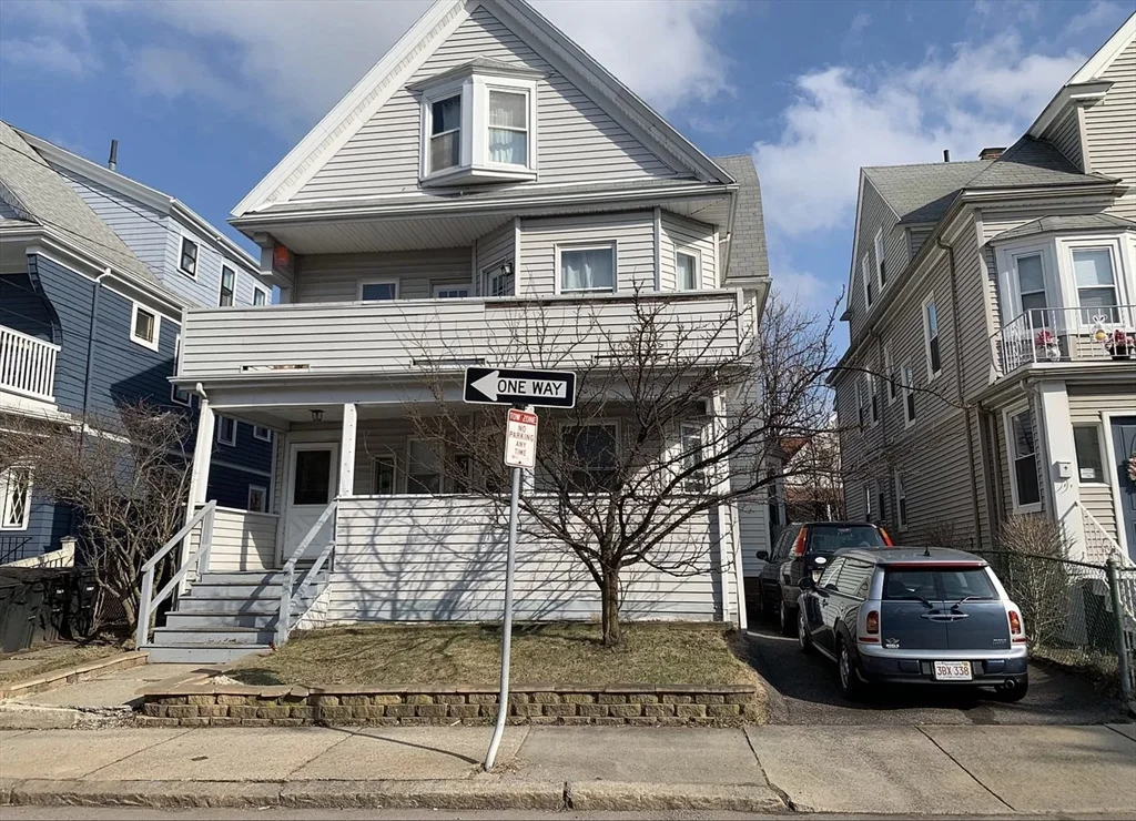 4 bed, 2 bath apartment for rent at 23 Curtis Unit 1, Somerville — photo 1 of 11
