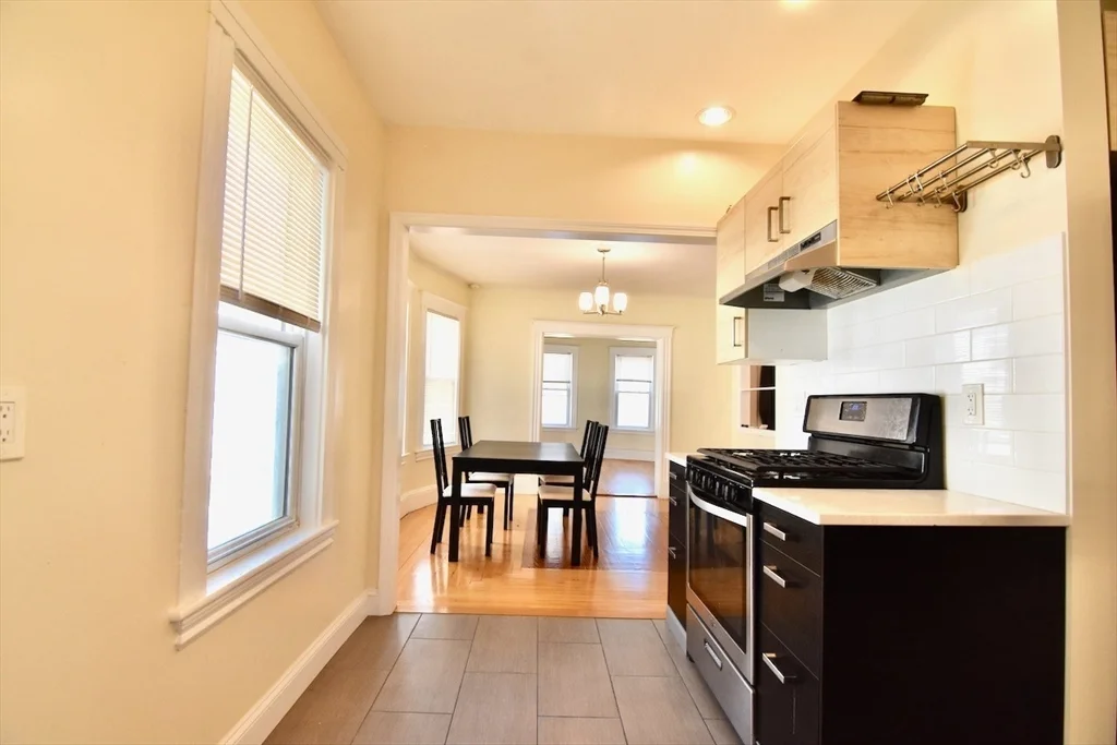 2 bed, 1 bath apartment for rent at 23 Denny St Unit 2, Dorchester — photo 6 of 21