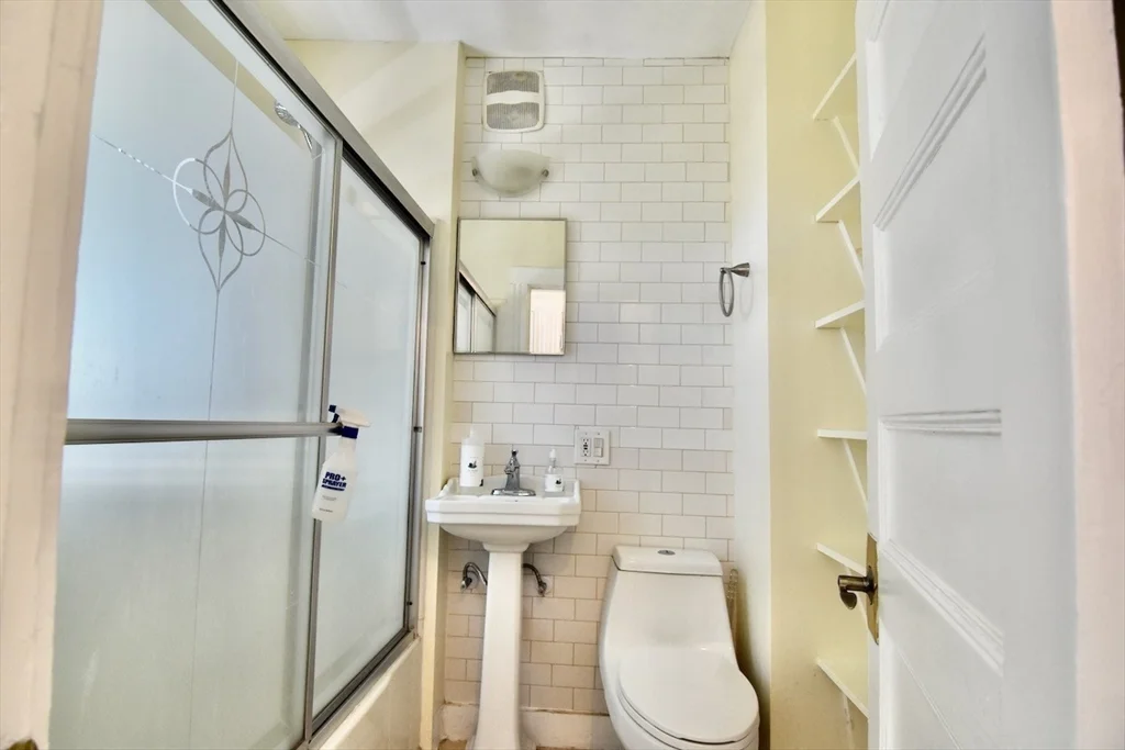 2 bed, 1 bath apartment for rent at 23 Denny St Unit 2, Dorchester — photo 17 of 21