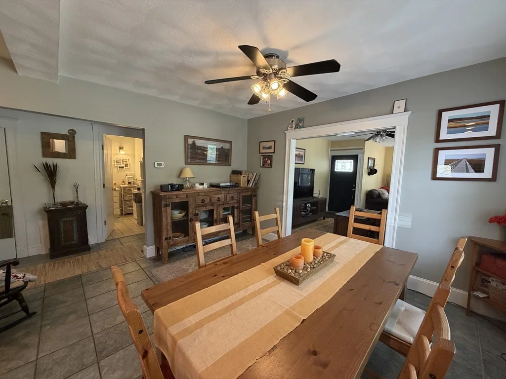 2 bed, 1 bath apartment for rent at 23 Derby Rd Unit 1, Nonantum — photo 9 of 25