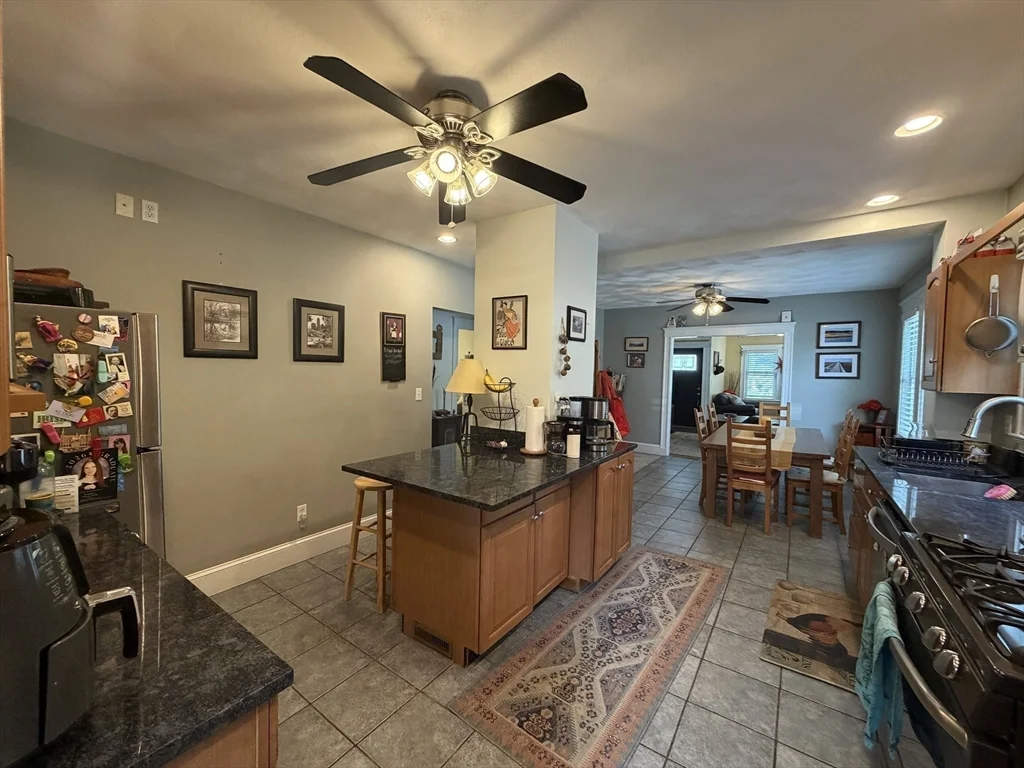 2 bed, 1 bath apartment for rent at 23 Derby Rd Unit 1, Nonantum — photo 8 of 25