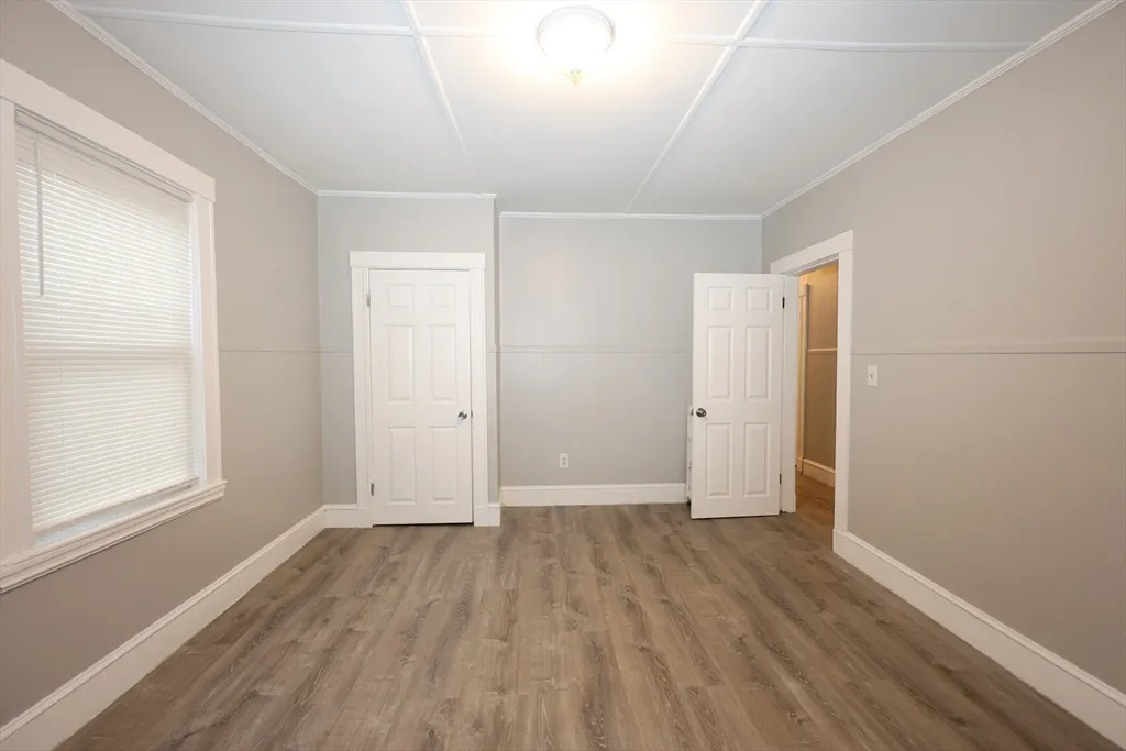 3 bed, 1 bath apartment for rent at 23 Des Moines Rd Unit 2, Quincy — photo 15 of 22
