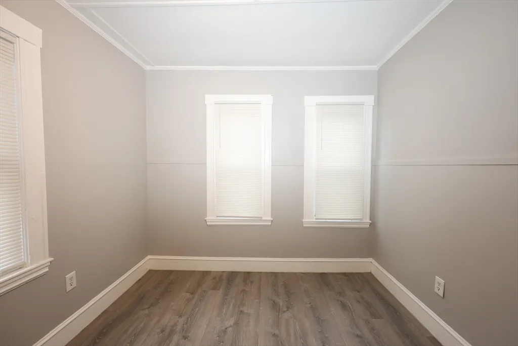 3 bed, 1 bath apartment for rent at 23 Des Moines Rd Unit 2, Quincy — photo 16 of 22