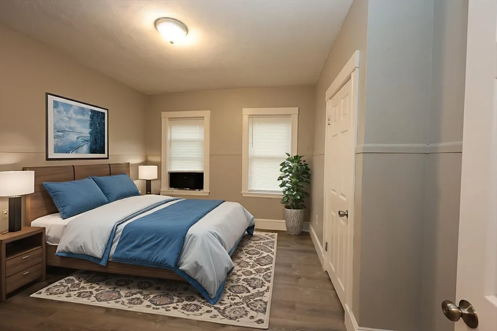 3 bed, 1 bath apartment for rent at 23 Des Moines Rd Unit 2, Quincy — photo 2 of 22