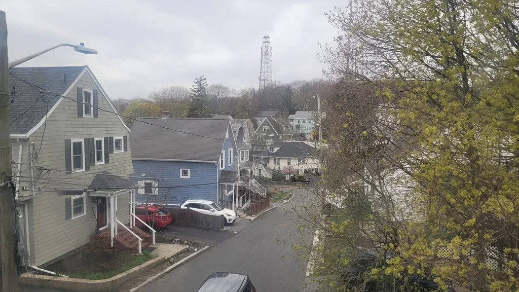4 bed, 1 bath apartment for rent at 23 Desmond Rd Unit 2, Edgeworth — photo 17 of 17