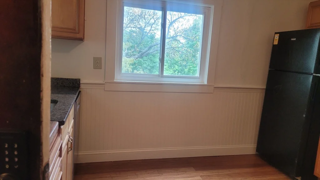 4 bed, 1 bath apartment for rent at 23 Desmond Rd Unit 2, Edgeworth — photo 3 of 17