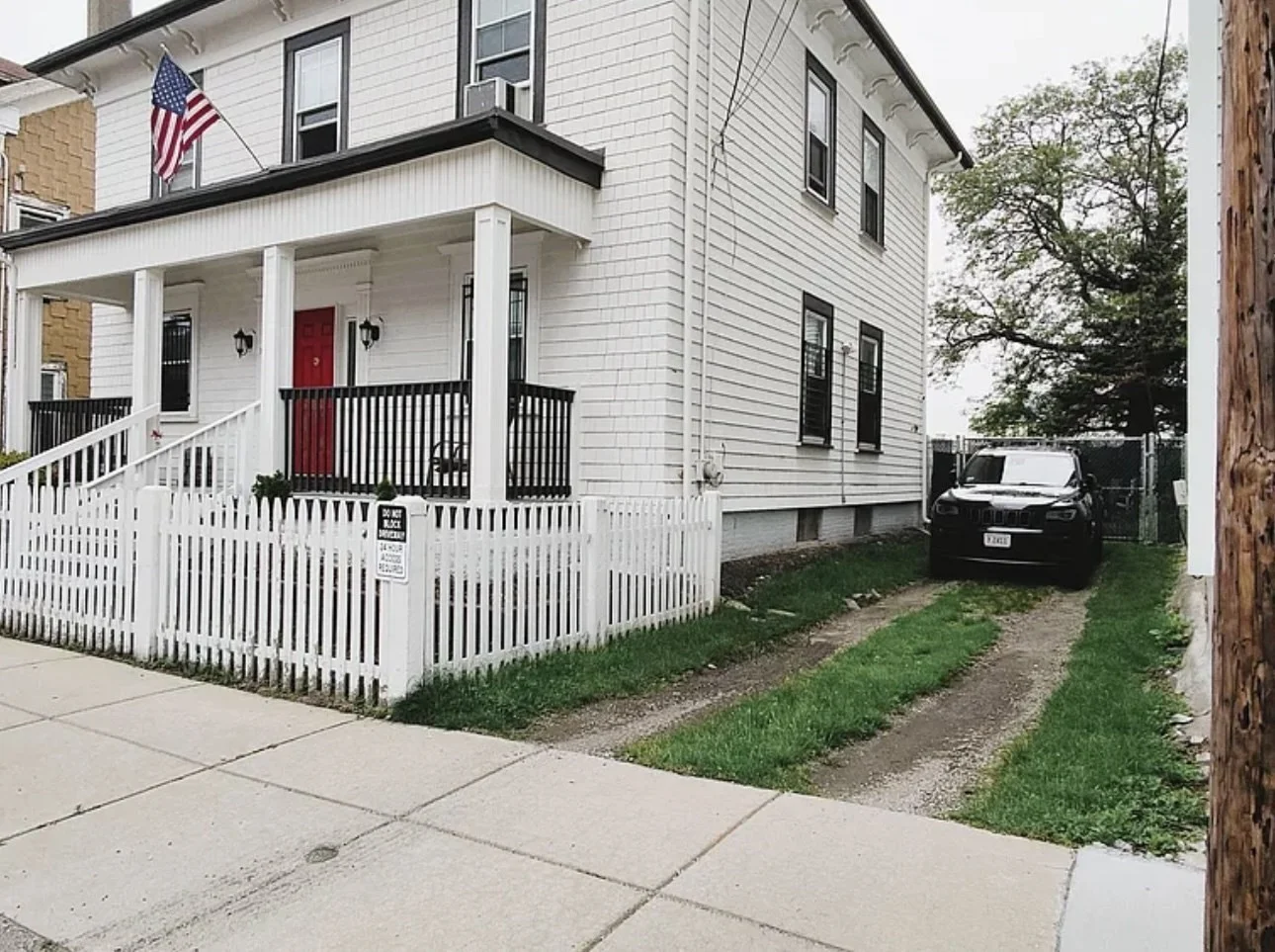 6 bed, 2 bath apartment for rent at 23 Dexter St, South Boston