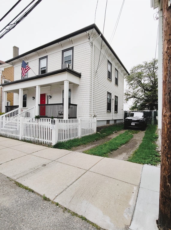 5 bed, 2 bath apartment for rent at 23 Dexter St, South Boston