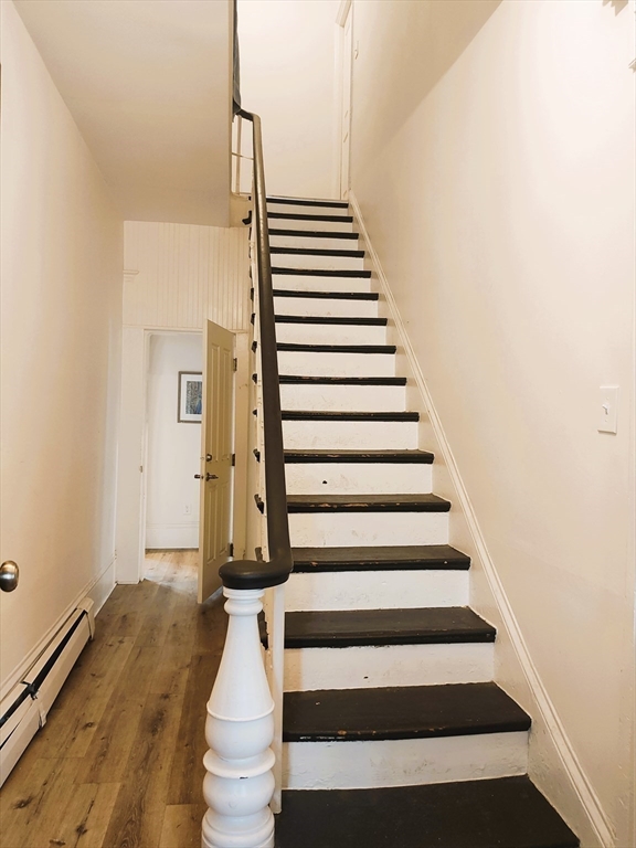 5 bed, 2 bath apartment for rent at 23 Dexter St, South Boston — photo 8 of 13