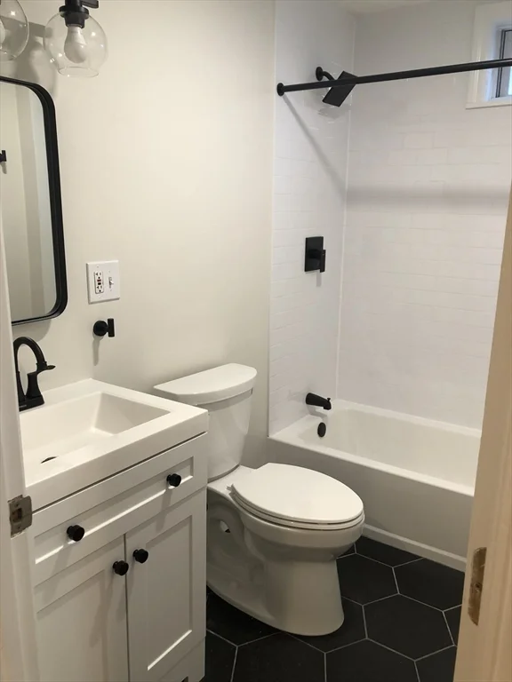 2 bed, 1 bath apartment for rent at 23 Dorchester St Unit 1, South Boston — photo 12 of 16