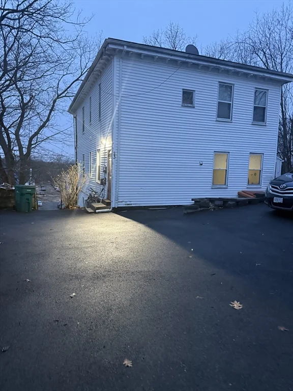 2 bed, 1 bath apartment for rent at 23 Echo Grove Unit 3, Lynn — photo 10 of 13