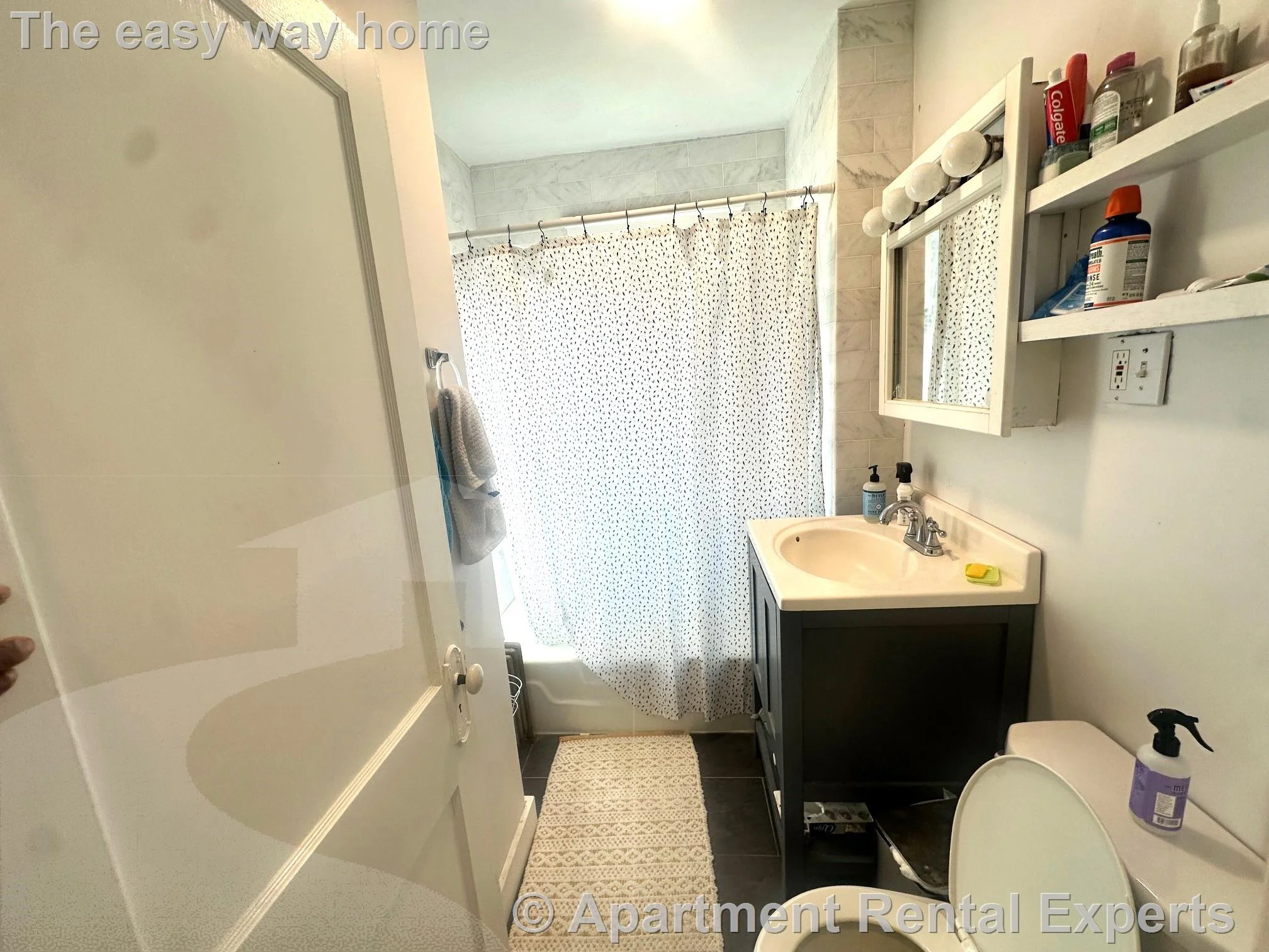 5 bed, 2 bath apartment for rent at 23 Edison Ave Unit 1, Tufts — photo 6 of 10