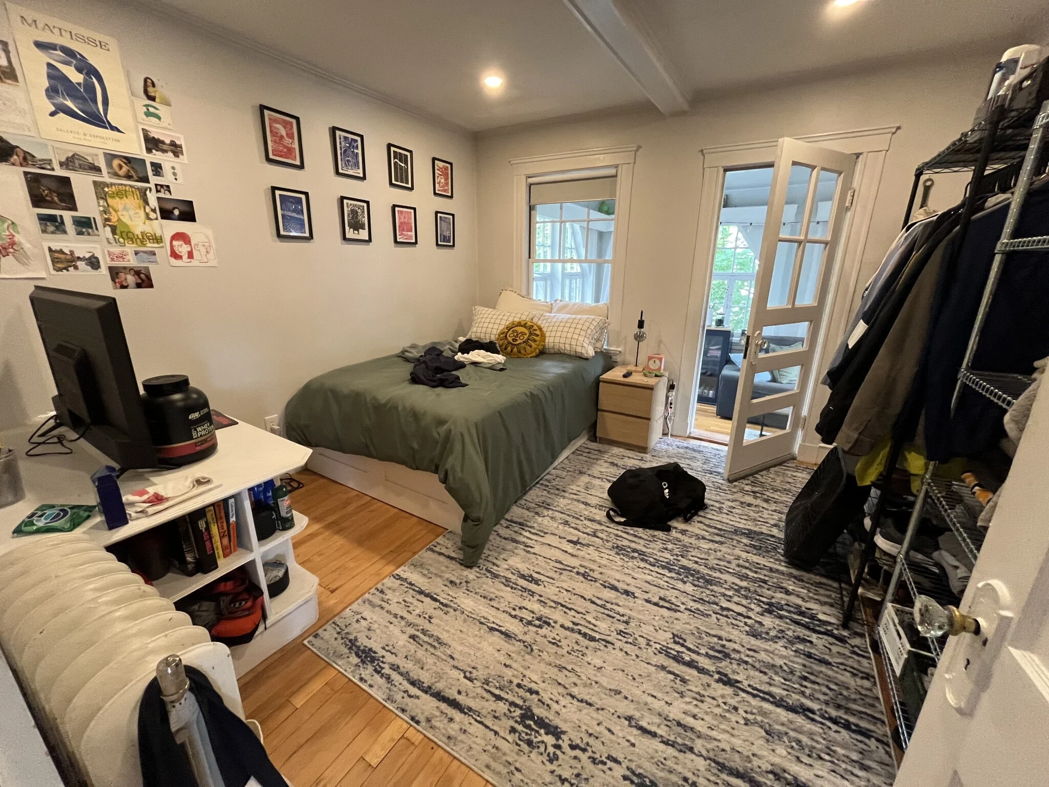 4 bed, 1 bath apartment for rent at 23 Edison Ave Unit 2, Tufts University — photo 2 of 12