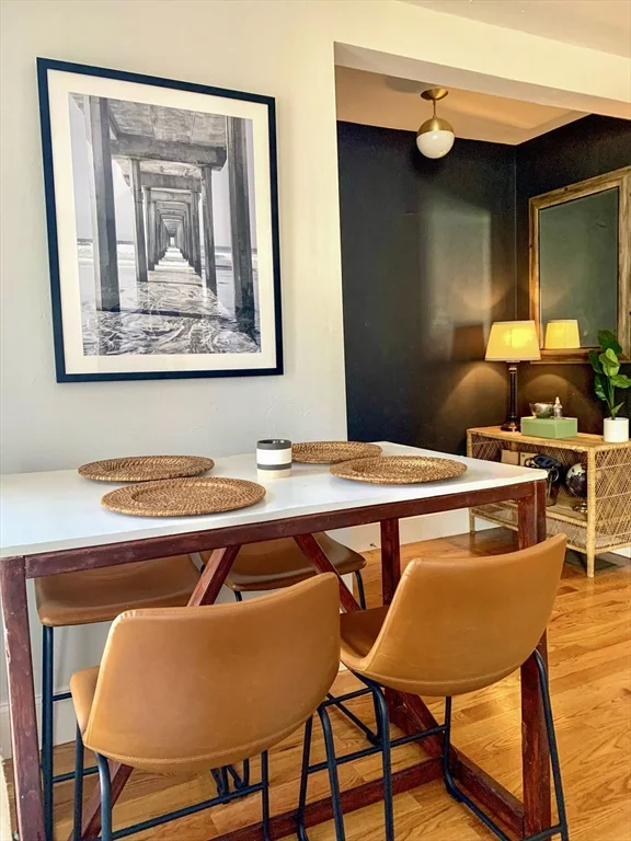 2 bed, 1 bath apartment for rent at 23 Elm St Unit 1, Dorchester — photo 7 of 20