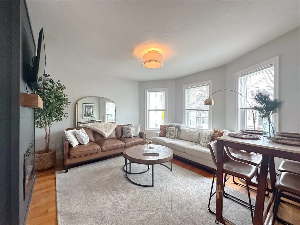 2 bed, 1 bath apartment for rent at 23 Elm St Unit 1, Dorchester — photo 2 of 20