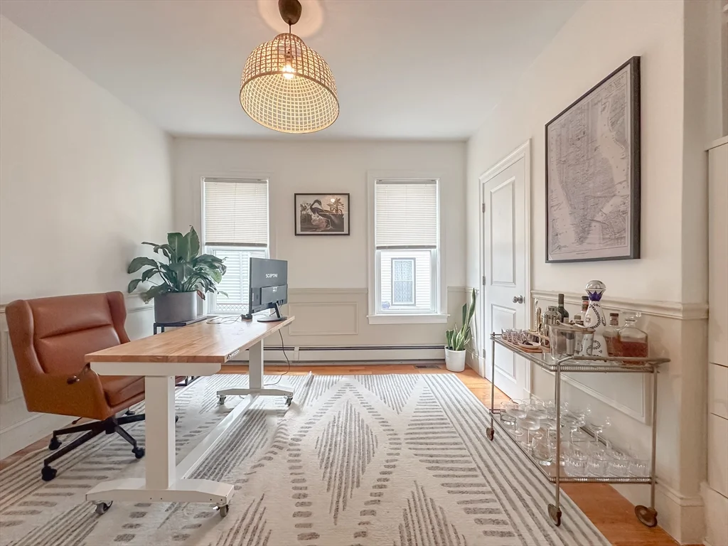 2 bed, 1 bath apartment for rent at 23 Elm St Unit 1, Dorchester — photo 13 of 20