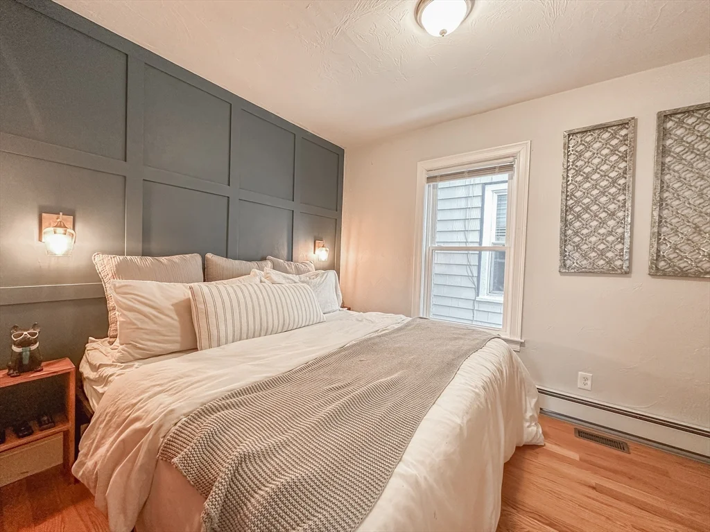 2 bed, 1 bath apartment for rent at 23 Elm St Unit 1, Dorchester — photo 14 of 20
